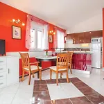 1 Bedroom Beautiful In *